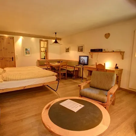 Chesa Munteratsch 1-zimmerwohnung 107 Typ B Apartment Silvaplana